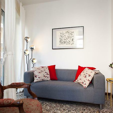 Casa Liberta - Downtown Modern Apartment With Airconditioning San Remo Exterior foto