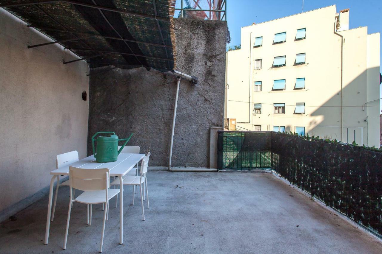 Casa Liberta - Downtown Modern Apartment With Airconditioning San Remo Exterior foto