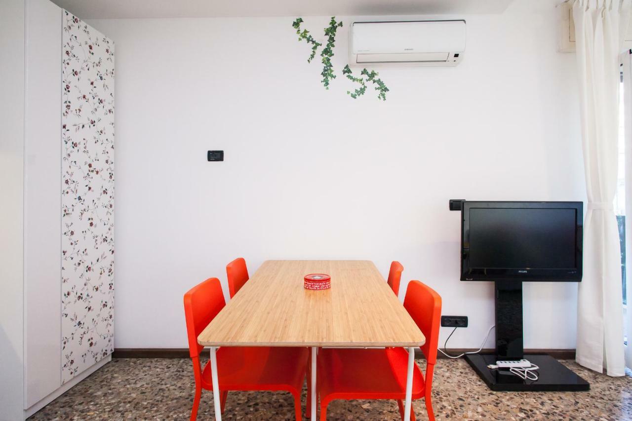 Casa Liberta - Downtown Modern Apartment With Airconditioning San Remo Exterior foto
