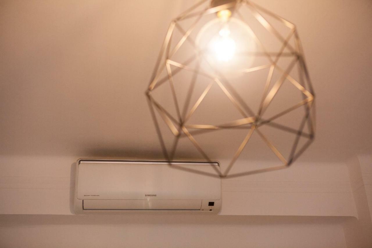 Casa Liberta - Downtown Modern Apartment With Airconditioning San Remo Exterior foto